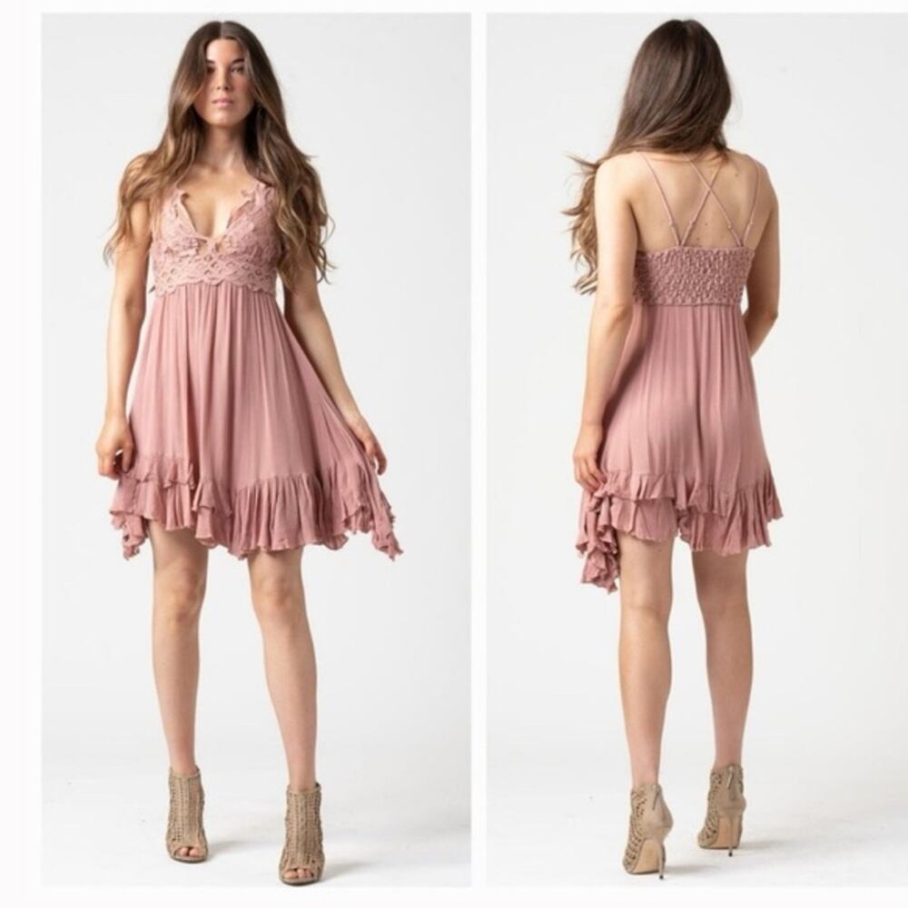 NWT FREE PEOPLE Adelia Pink Lace Bodice Spaghetti Strap Dress